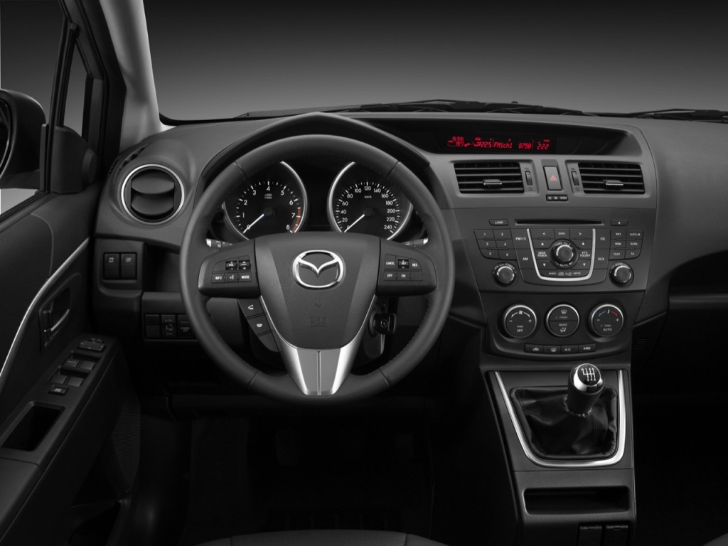 Mazda 5 Interior