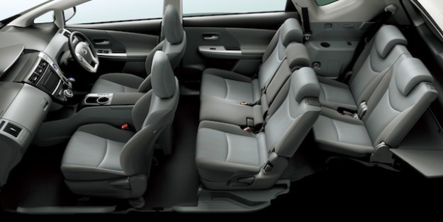 Toyota Prius + seats