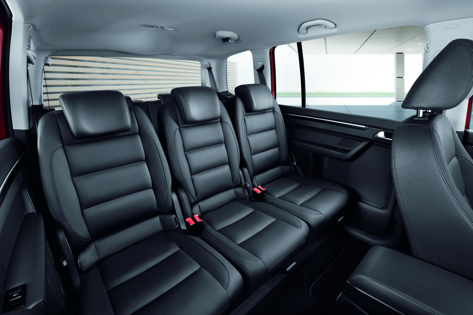 Volkswagen Touran | 7 Seater Cars